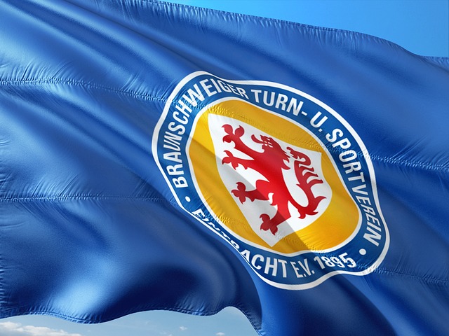 双方互有攻 双方互有攻